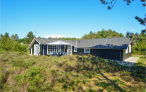 Beautiful Home In Rømø With Kitchen